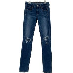 ‎American Eagle Super Stretch Distressed Skinny Jeans Size 2